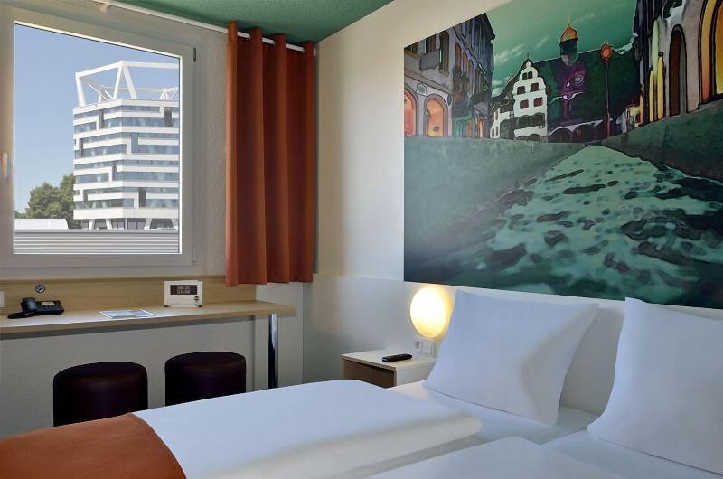 Номер Стандарт, B&b Hotel Freiburg Nord