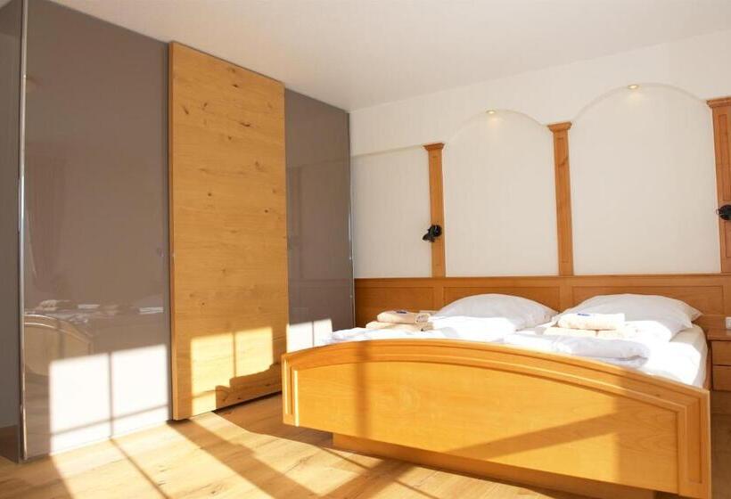 Апартаменты 1 Спальня с Балконом, Landhaus Kossel