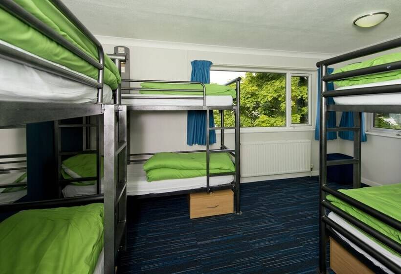 Кровать в Многоместном Номере с Общей Ванной, Hostel Yha Poppit Sands