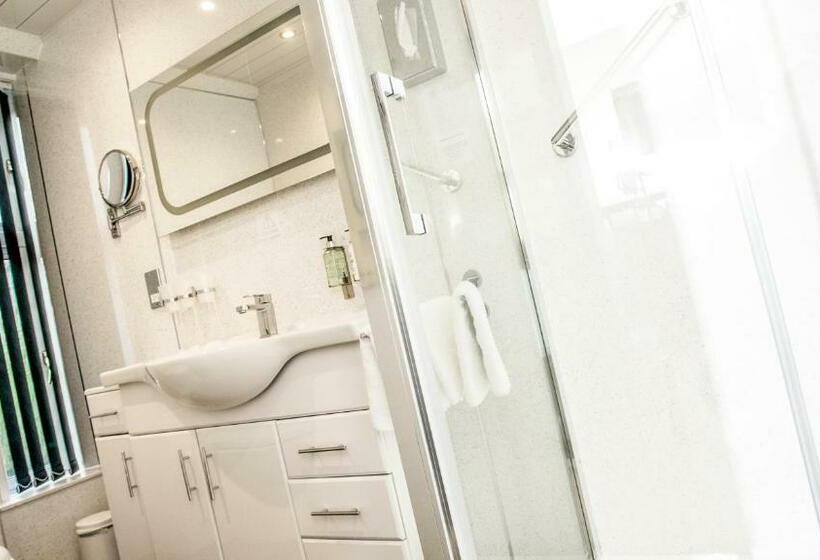 اتاق استاندارد سه نفره, Eildon Guest House