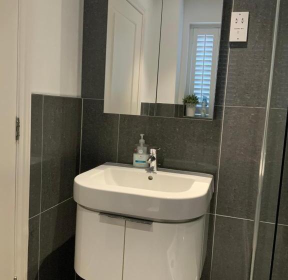 חדר דלוקס לארבעה, Harford En Suite Rooms