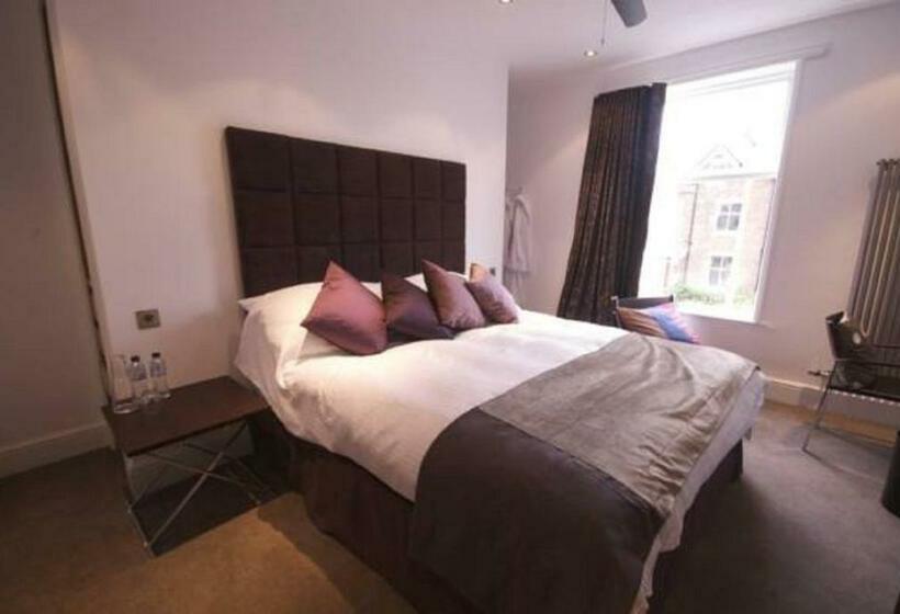 اتاق استاندارد, The Rooms Lytham