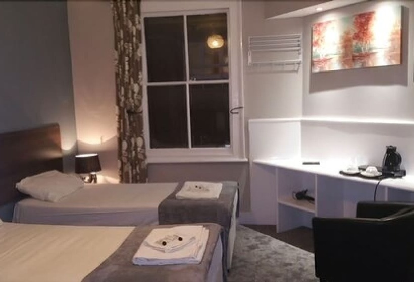 Номер Стандарт, Ali Inn Oxford