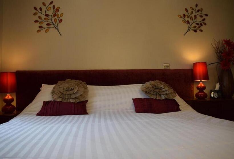 Номер Премиум, Castle Green Bed And Breakfast