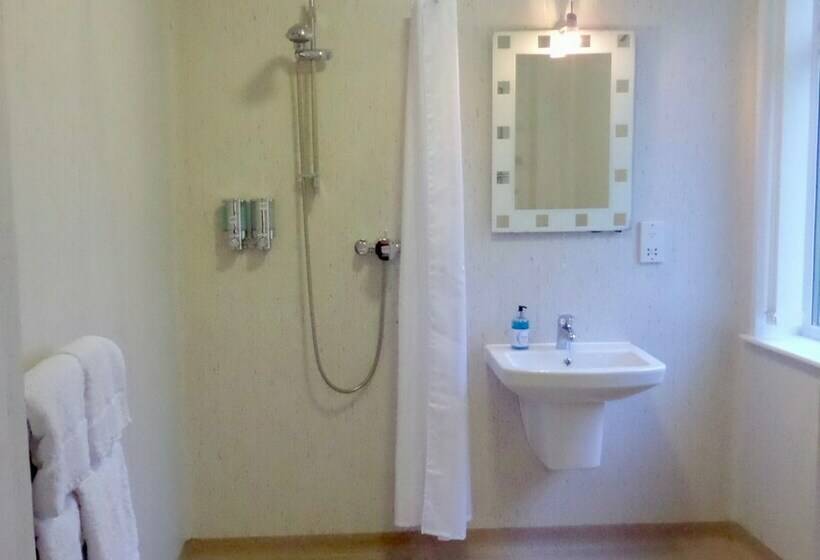 Номер Стандарт, Hildeval B&b
