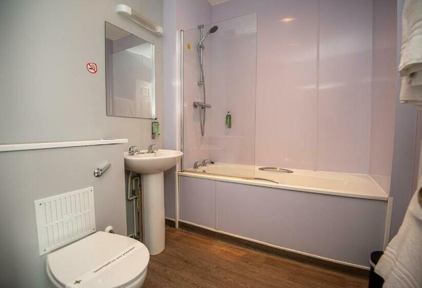 Family Suite, The George Inn