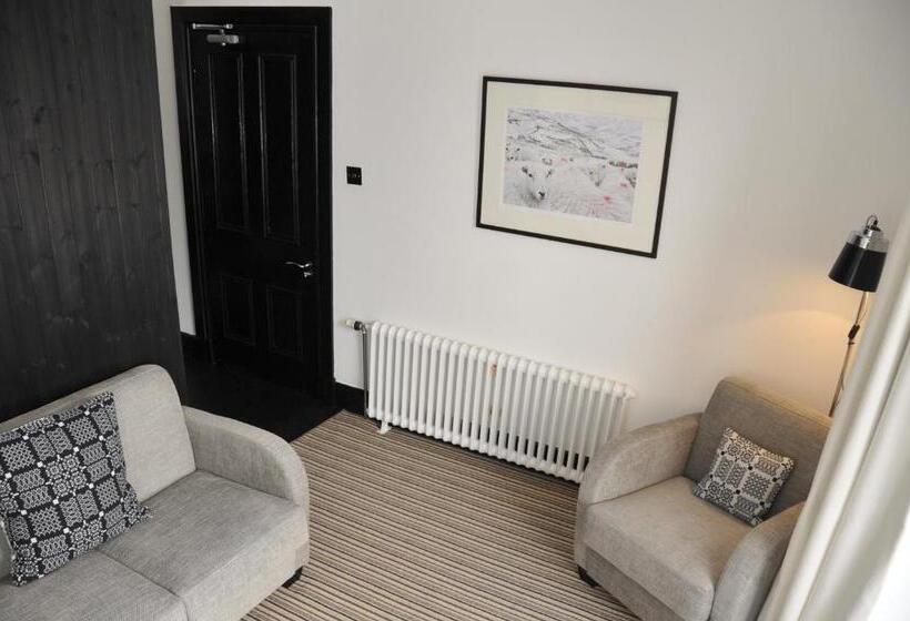 سوییت, Greenbank Lodge Llangollen