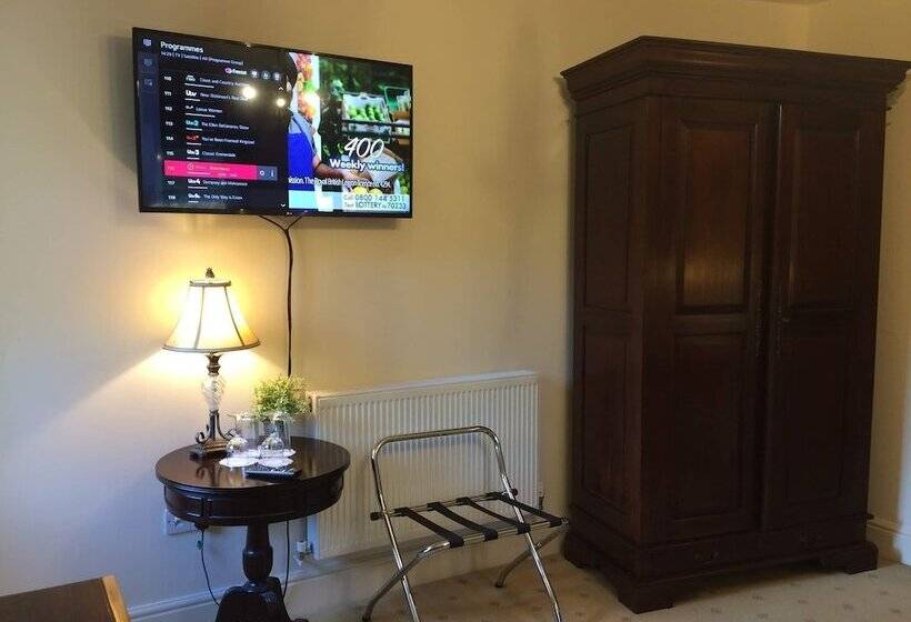 סוויטה, Storrs Gate House