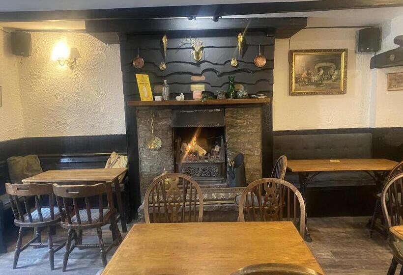 Номер Стандарт, The Angel Inn