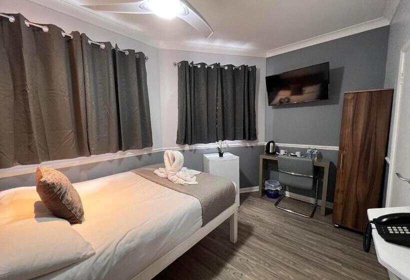 Номер Стандарт, The Commongate Hotels