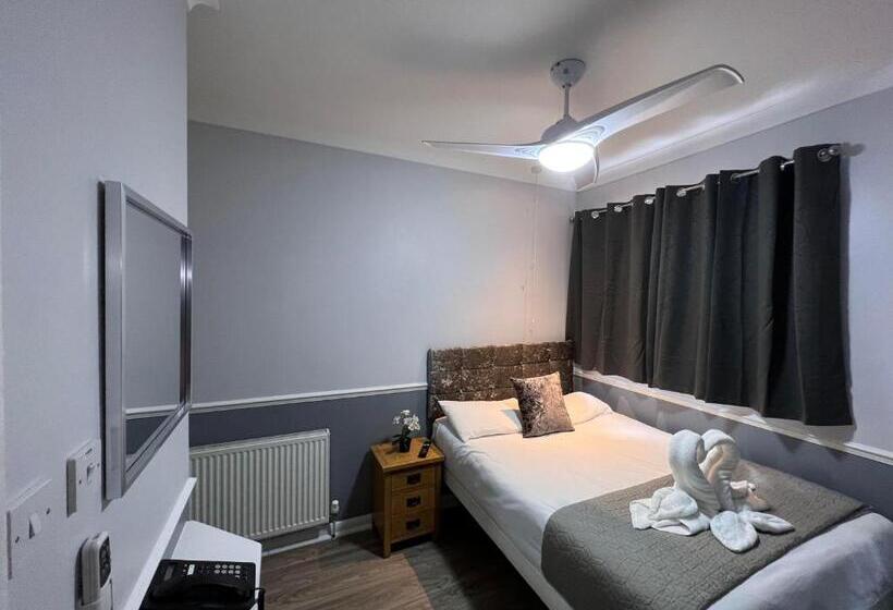 Номер Стандарт, The Commongate Hotels
