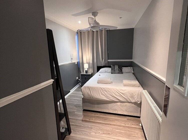 Номер Стандарт, The Commongate Hotels