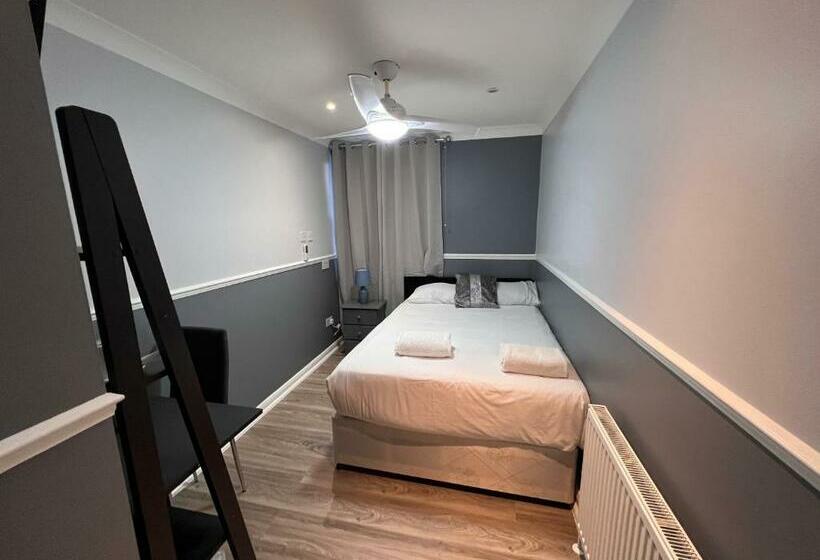 Номер Стандарт, The Commongate Hotels