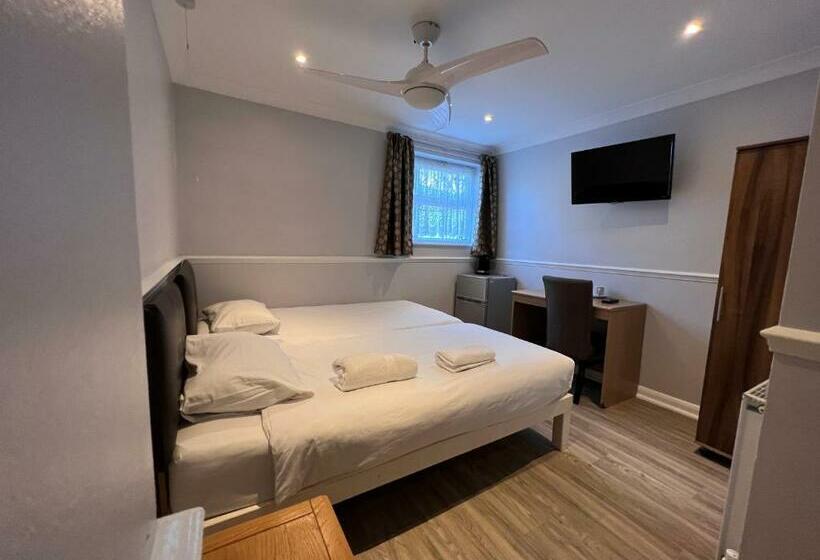 Номер Стандарт, The Commongate Hotels