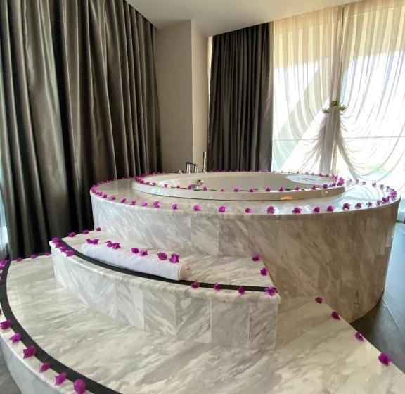 デラックススイート, Bosphorus Sorgun Hotel   All Inclusive