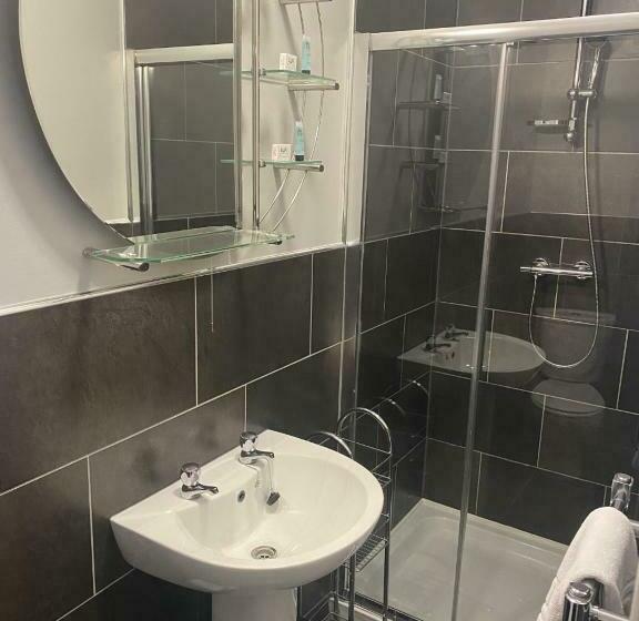 スタンダードシングルルーム, Jeffersons Hotel & Serviced Apartments