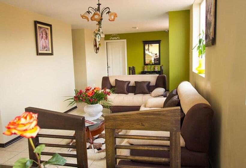 Quarto Individual Clássico, Las Gardenias