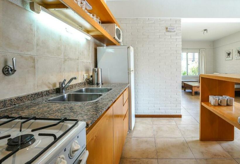 Apartamento Dúplex 1 Dormitório, Valeria House Rental Suites