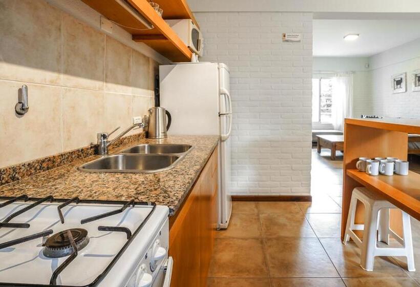 침실 1개 풀장 전망 아파트, Valeria House Rental Suites
