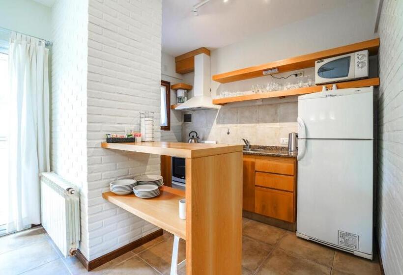 Apartamento 1 Dormitório, Valeria House Rental Suites