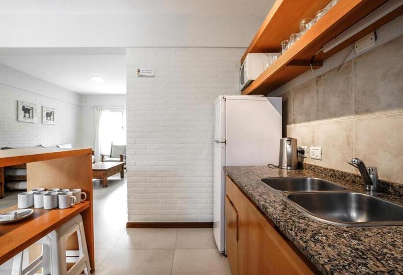 Apartamento 1 Dormitório, Valeria House Rental Suites