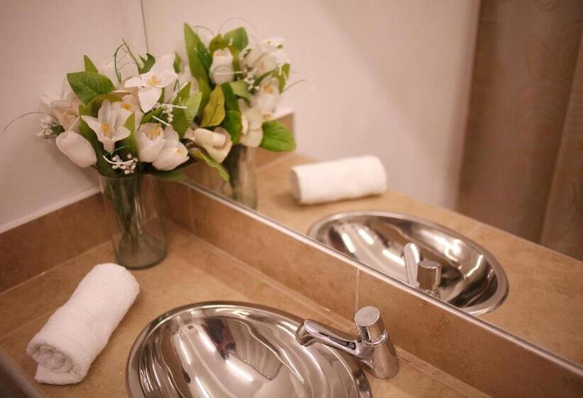 스탠다드 룸 공동 욕실, A La Gurda Hostel