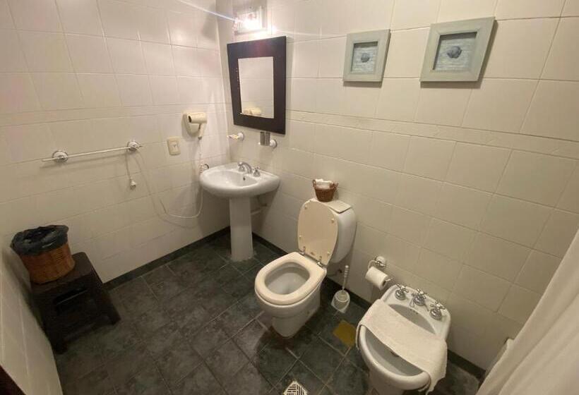 اتاق استاندارد, Las Chirimoyas