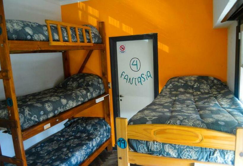 Cama em Quarto Compartilhado, Zeppelin Art Hostel