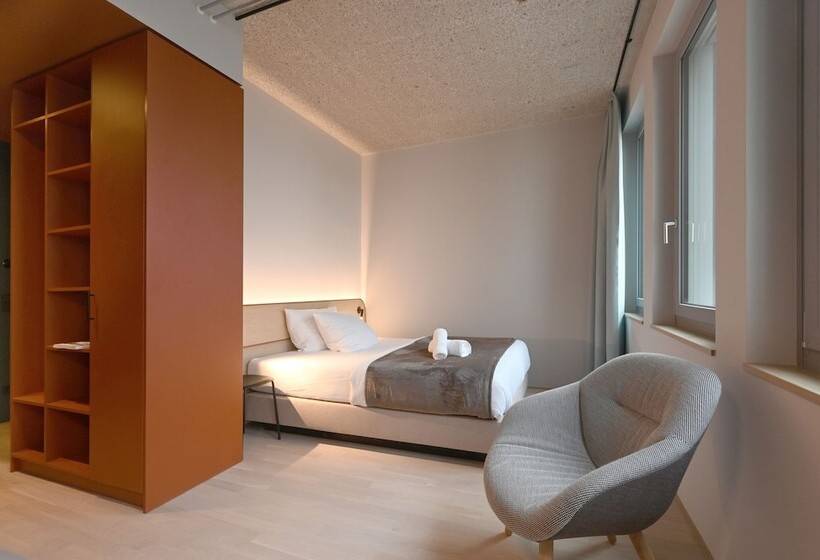 استودیوی استاندارد, Dein Apart München