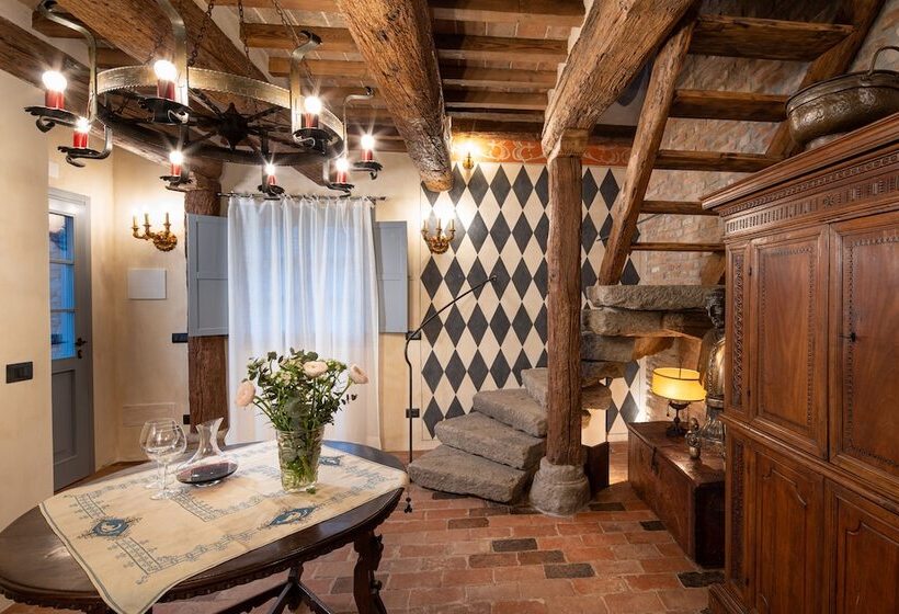 سوئیت پرزیدنت, Casaforte La Bastide