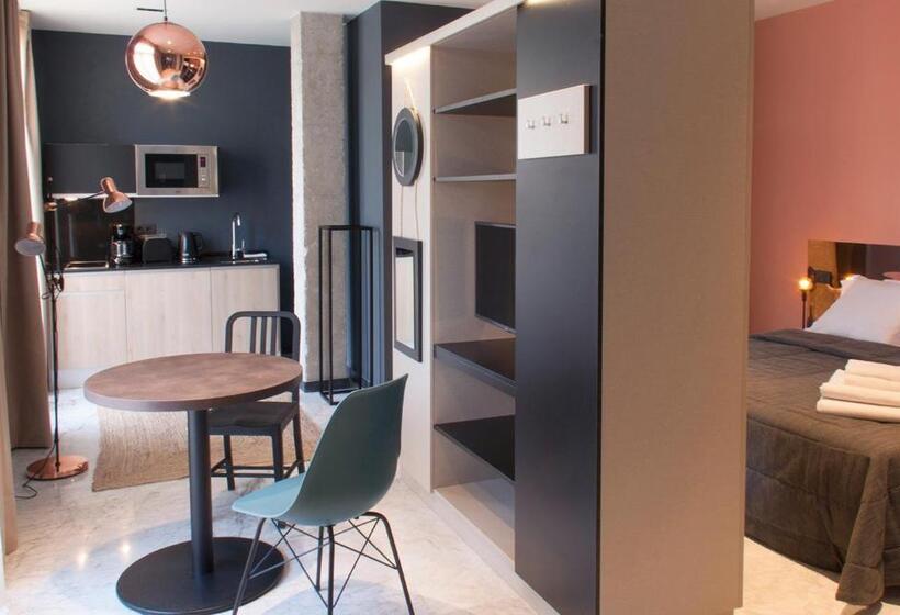 استودیو استاندارد با تراس, Apartamentos Nono By Charming Stay