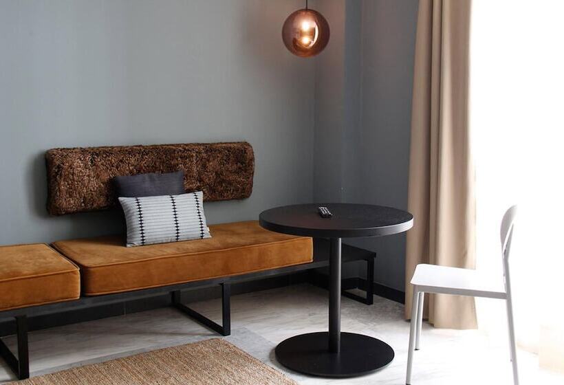 استودیو استاندارد با تراس, Apartamentos Nono By Charming Stay