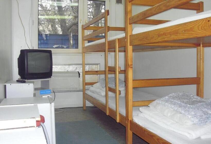 Кровать в Общей Комнате, Hostel Metro