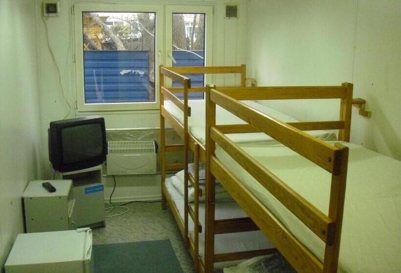Кровать в Общей Комнате, Hostel Metro