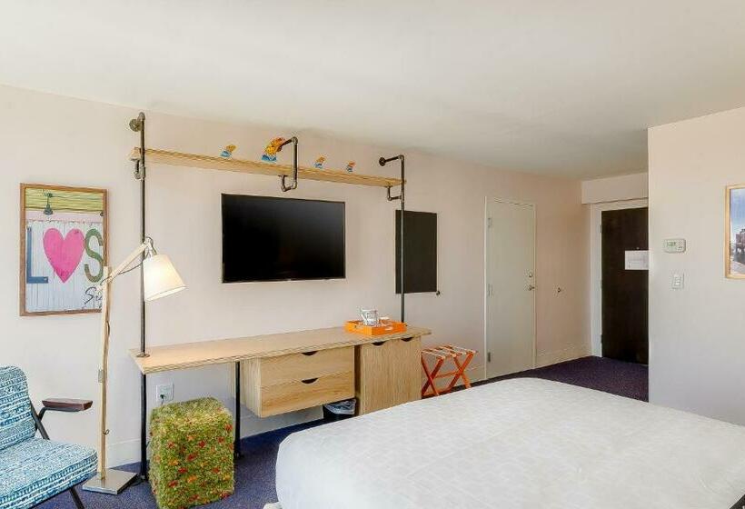 חדר סטנדרט עם מיטת קינג, Plunge Beach Resort