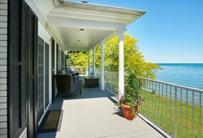 デラックススイート, Somerset   A Private Retreat
