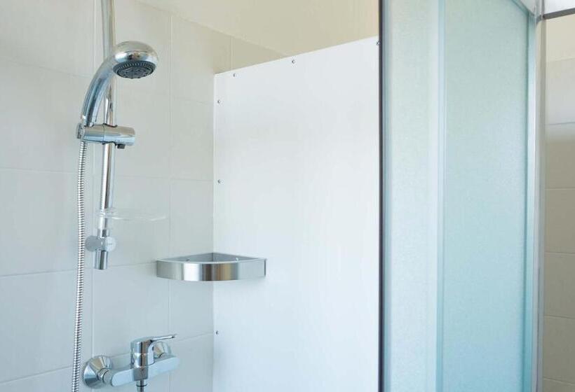 4인용 스탠다드 룸, Lake Como Beach Hostel