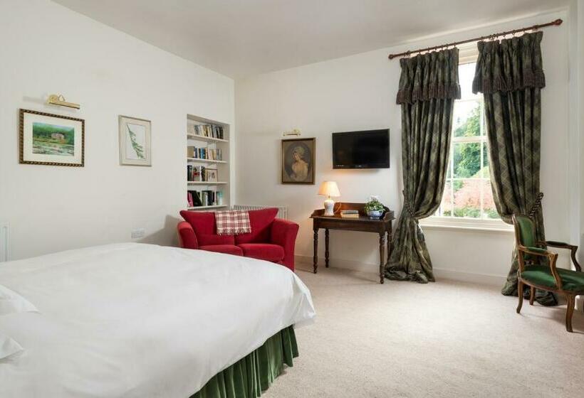Quarto Estandar Cama King, Warwick Hall