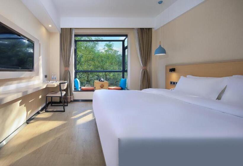 Номер Комфорт, Wing Hotel Guilin  Pedestrian Street