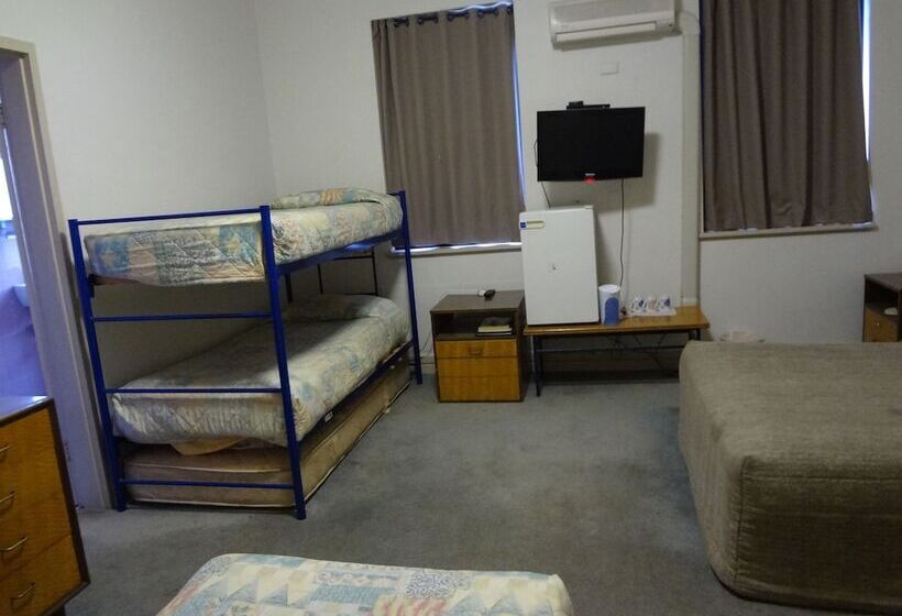 Семейный Номер, Amaroo Hotel Dubbo