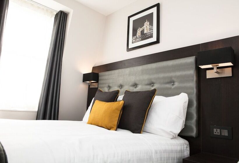 Quarto Triplo Deluxe, The Tudor Inn