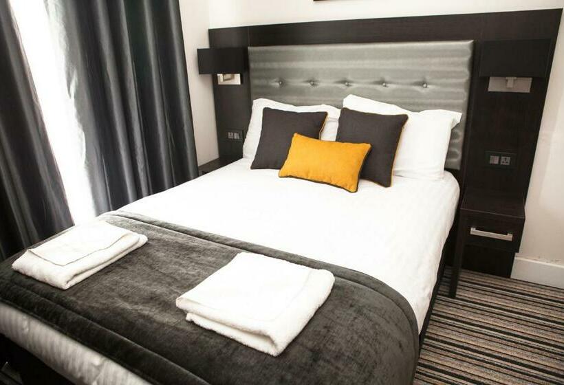 Quarto Deluxe, The Tudor Inn