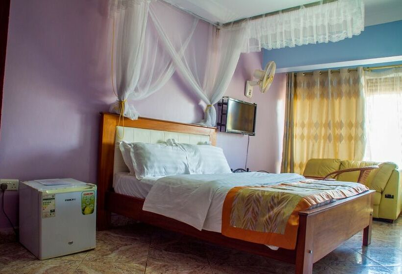 اتاق استاندارد, Jinja Safari