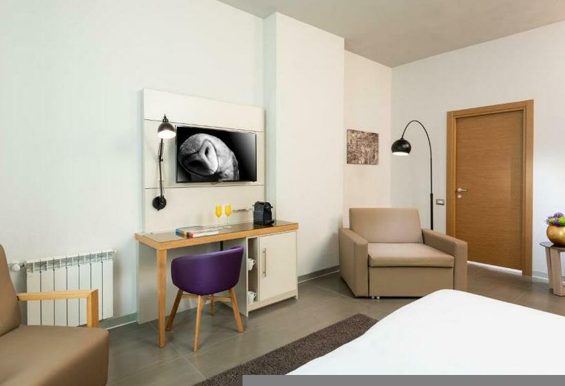 سوییت جونیور, Nyx Hotel Milan By Leonardo Hotels