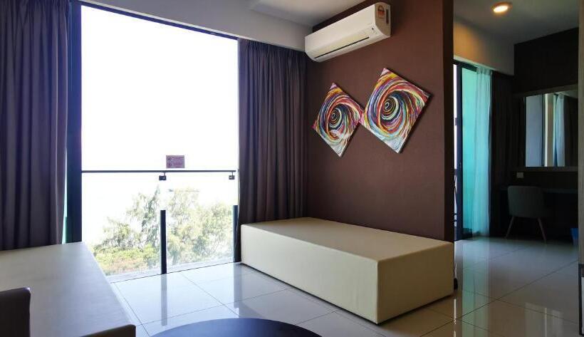 Люкс Вид на Море, Dwharf Seaview Executive Suit Portdickson