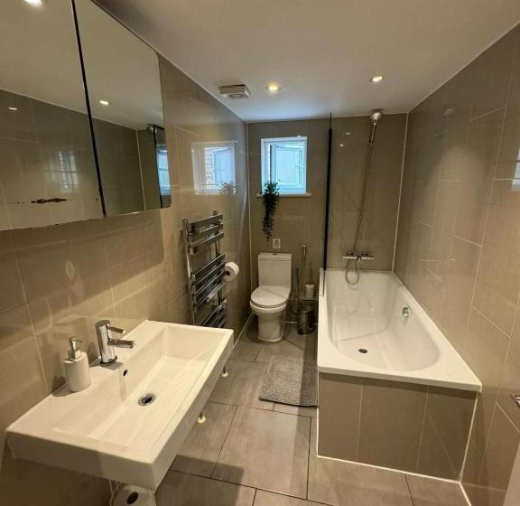 Номер Стандарт Трехместный, Brentford Guest Rooms