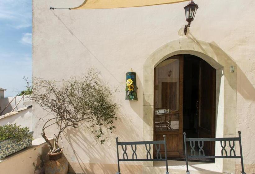 اتاق استاندارد سه نفره, Case Passamonte Agriturismo Resort & Rooms