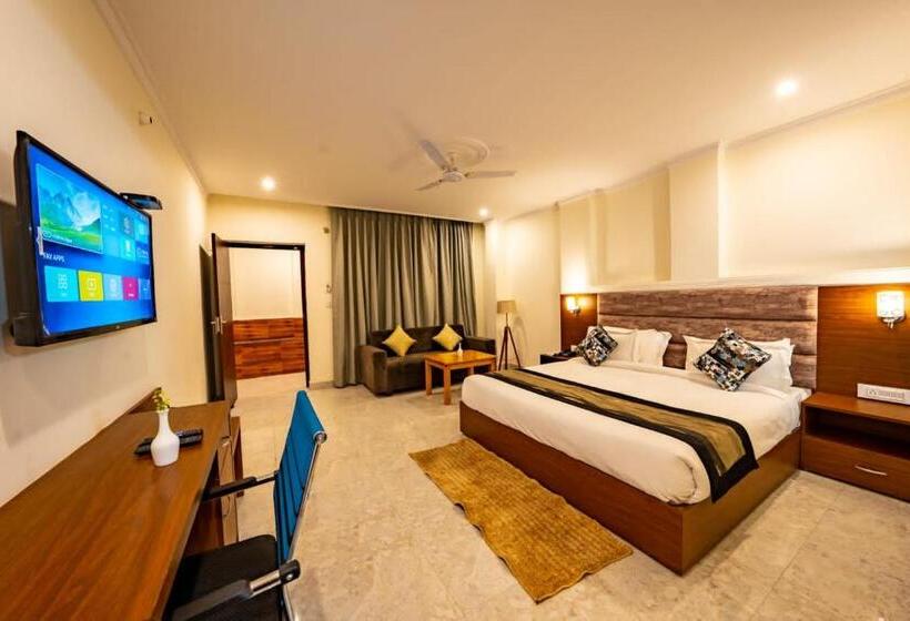 Номер Superior Кровать Кинг, The Himalayan Stays Nainital