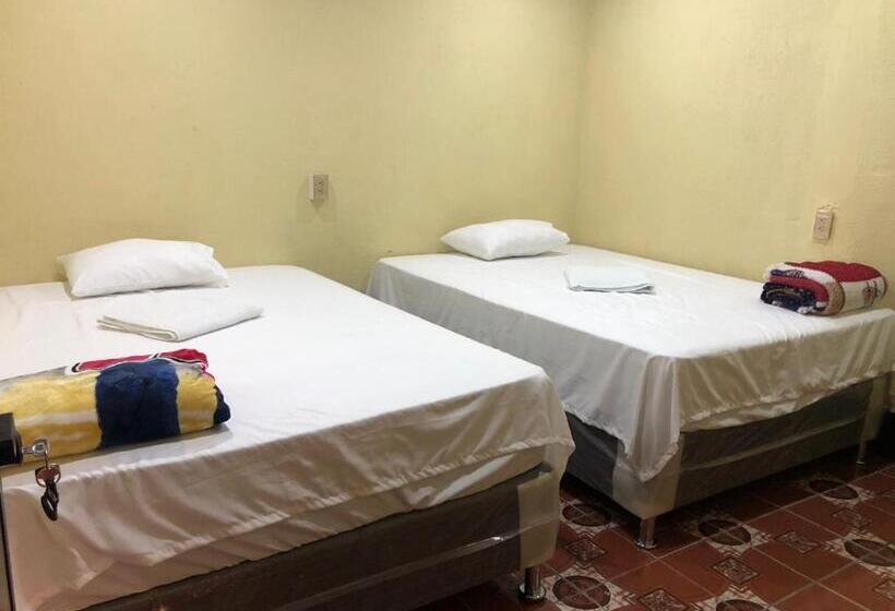 اتاق سوپریور, Hostal Sanjuanerita