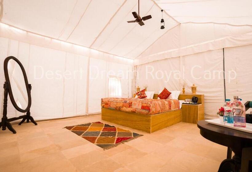 Номер Deluxe Кровать Кинг, Desert Dream Royal Camp With Pool